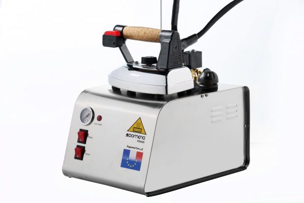 اتو بخار مخزن دار 4.5 لیتری دومنا مدل SP4500